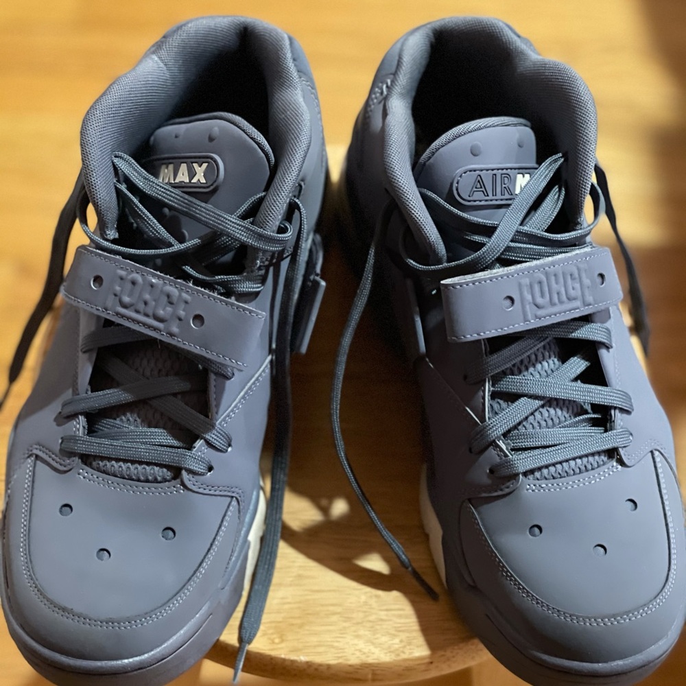 Nike AirMax Force